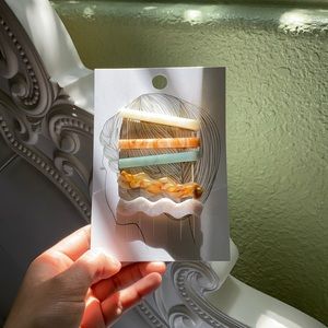 Forever 21 hair pins